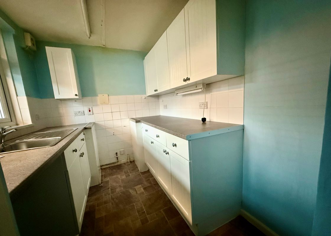 River Way, Andover, SP10 5HB