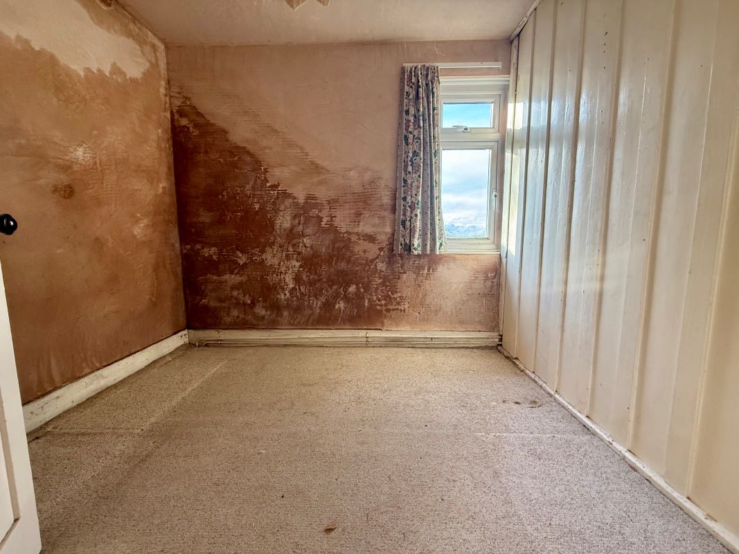 1, Lower Road, Devizes, Erlestoke, SN10 5UF