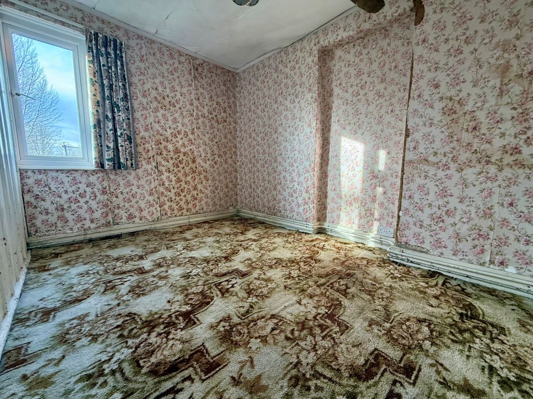 1, Lower Road, Devizes, Erlestoke, SN10 5UF