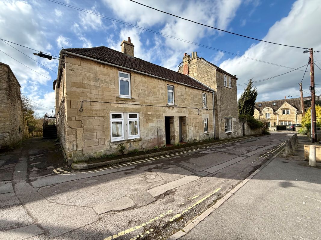 31-32, St. Margarets Hill, Bradford-on-Avon, BA15 1DP
