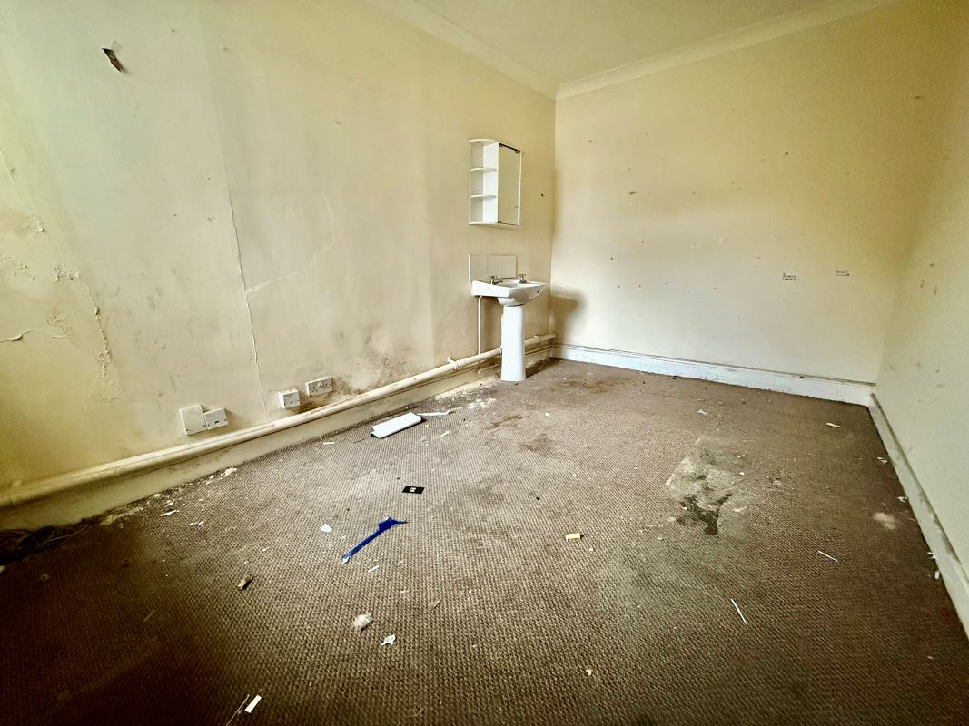 47, Westcott Place, Swindon, SN1 5HW