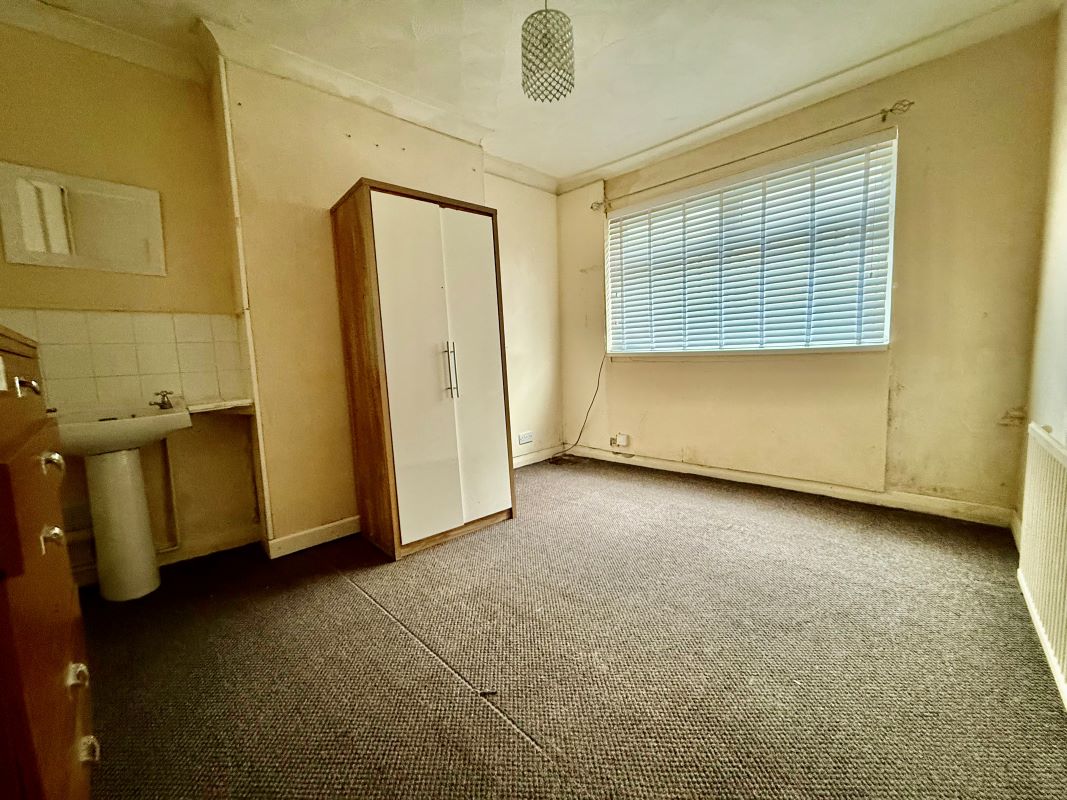 47, Westcott Place, Swindon, SN1 5HW