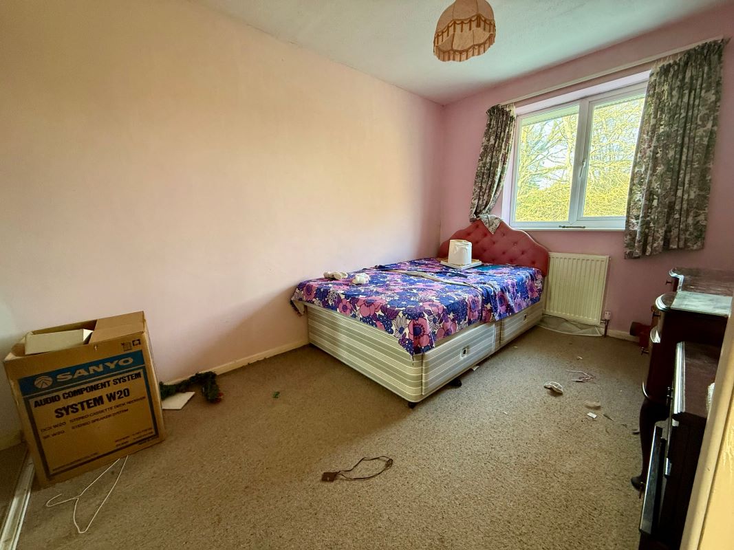 72, Darcy Close, Chippenham, SN15 3QL