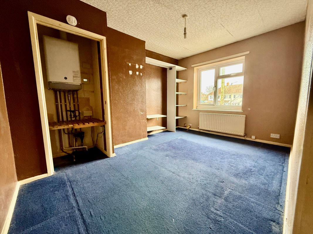 28, Charles Street, Trowbridge, BA14 8NB