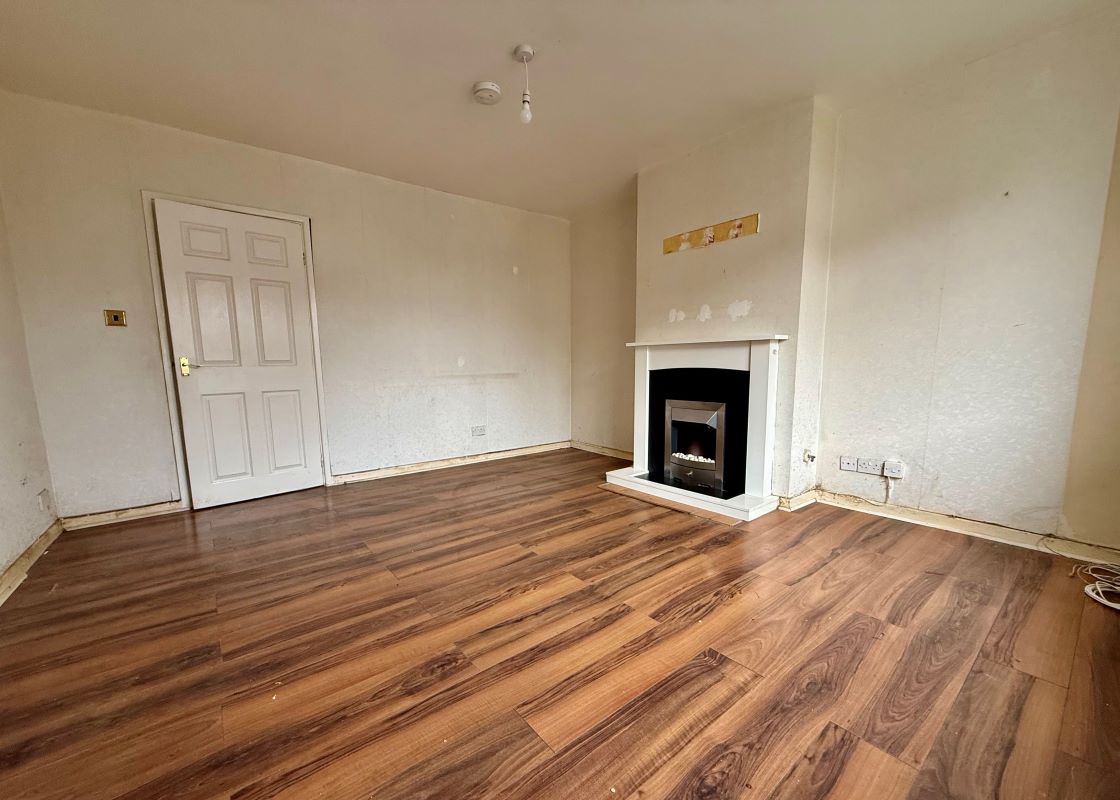 28, Charles Street, Trowbridge, BA14 8NB