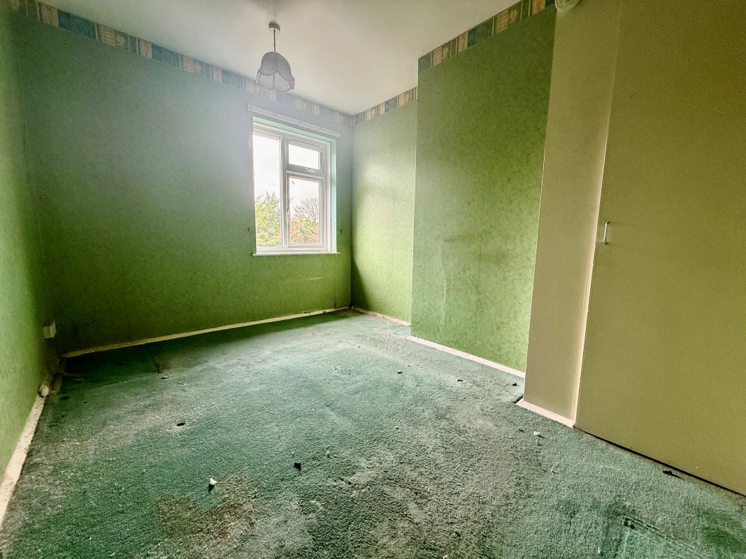 1, Studley Rise, Trowbridge, BA14 0PD