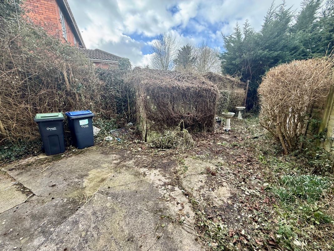 1, Studley Rise, Trowbridge, BA14 0PD