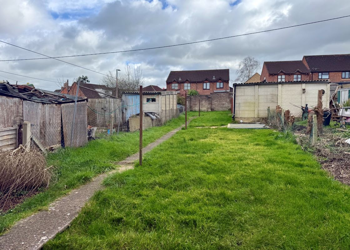 6, Studley Rise, Trowbridge, BA14 0PH