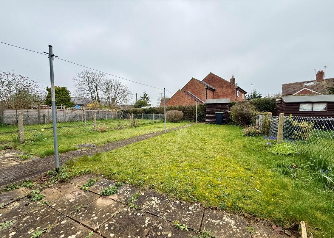 13, School Walk, Chippenham, SN14 0QS