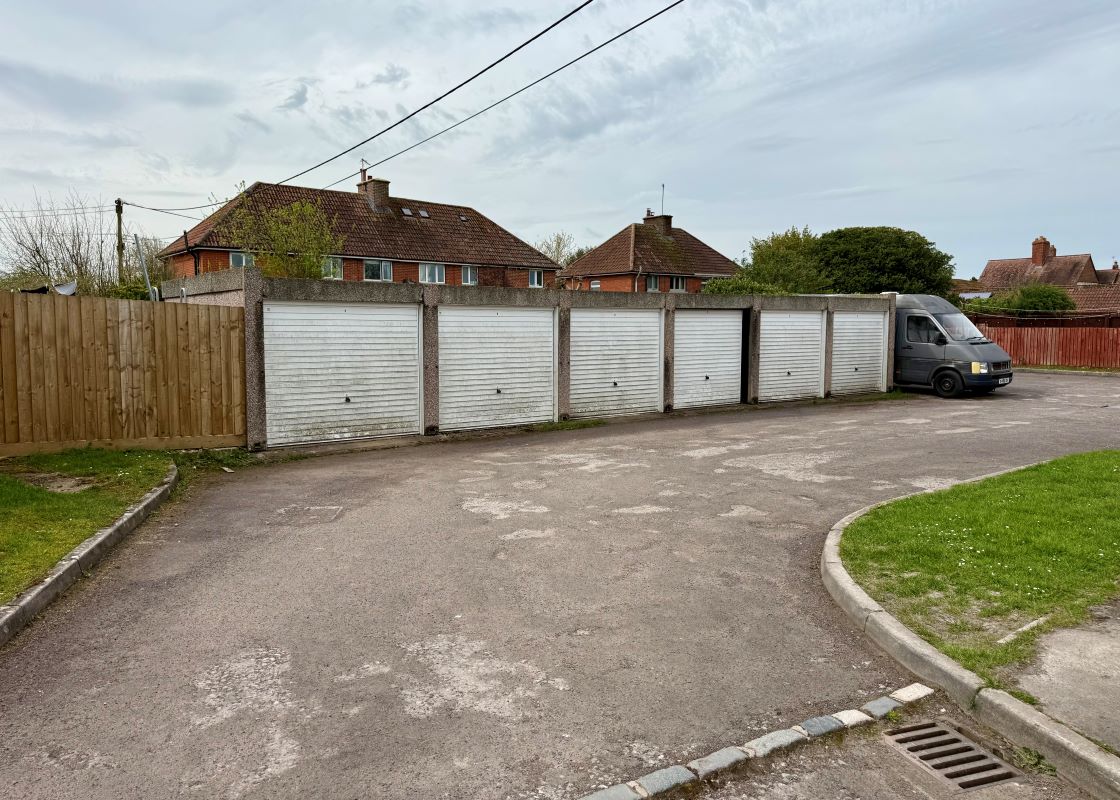 6 Garages at, Tumlins, Devizes, All Cannings, SN10 3PQ