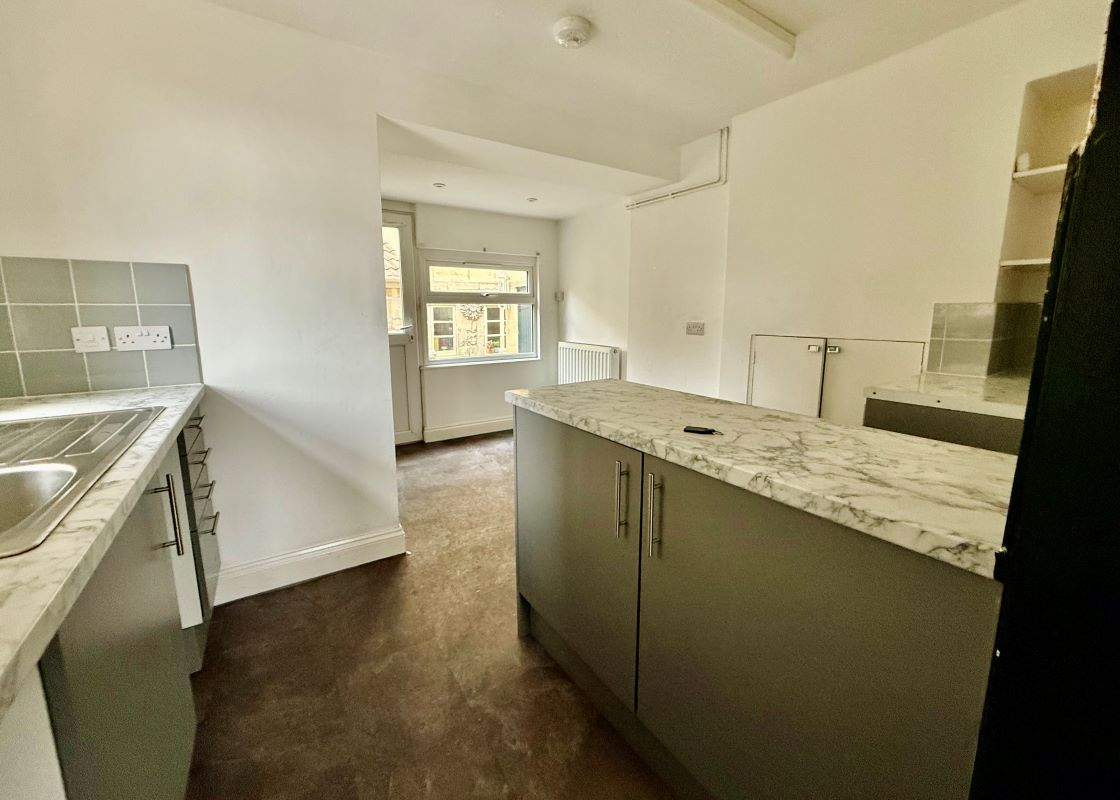 31-32, St. Margarets Hill, Bradford-on-Avon, BA15 1DP