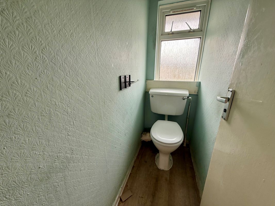 27, Ridgemead, Calne, SN11 9EN