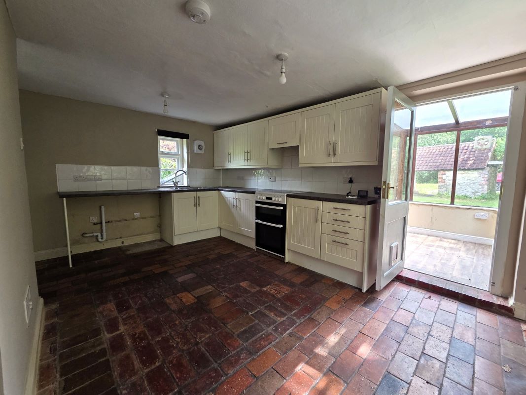 60, St. Algars, Frome, West Woodlands, BA11 5ER