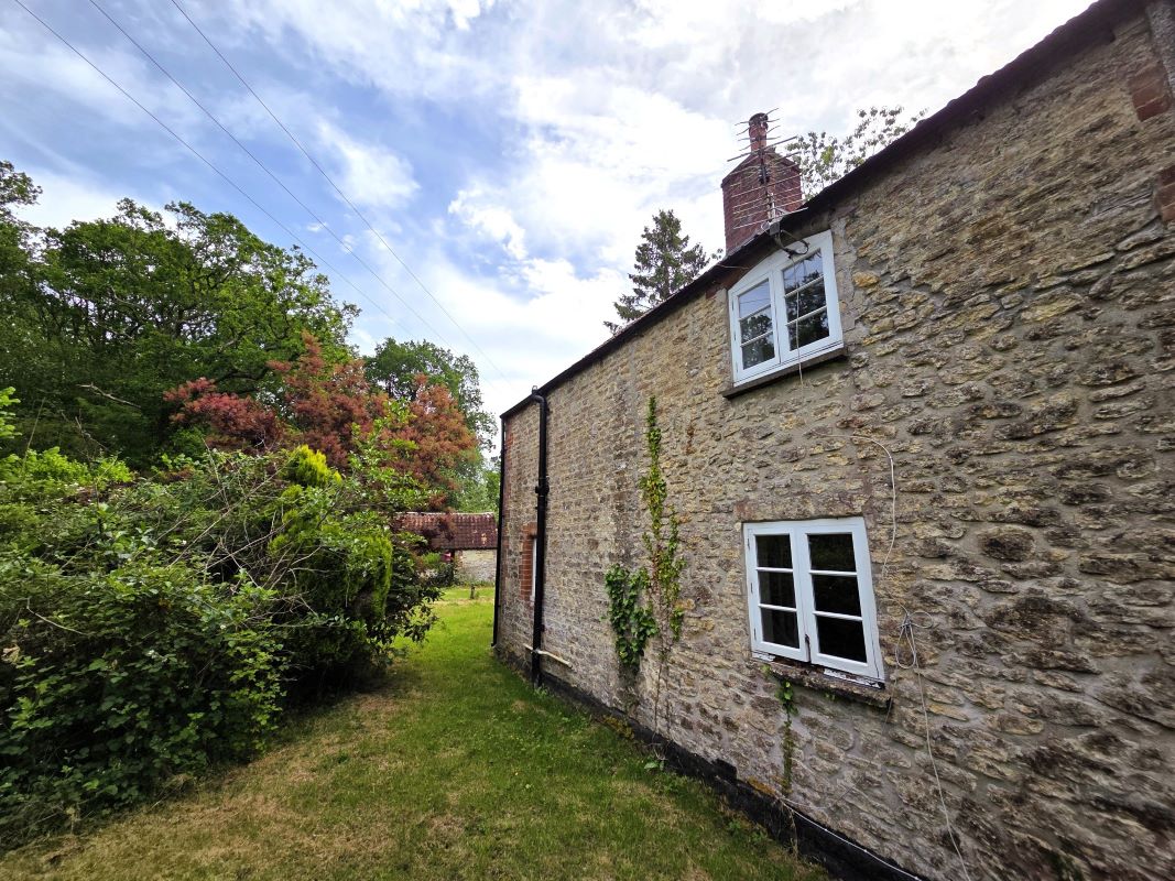 60, St. Algars, Frome, West Woodlands, BA11 5ER