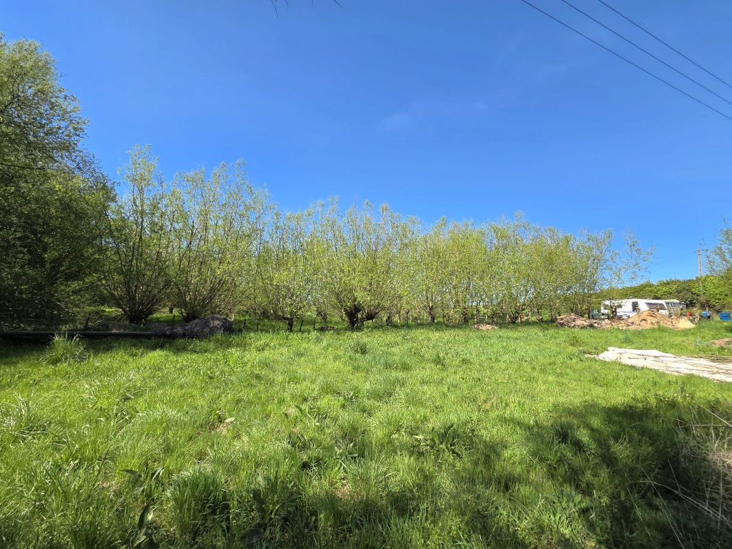 Low Road, Devizes, Little Cheverell, SN10 4JZ