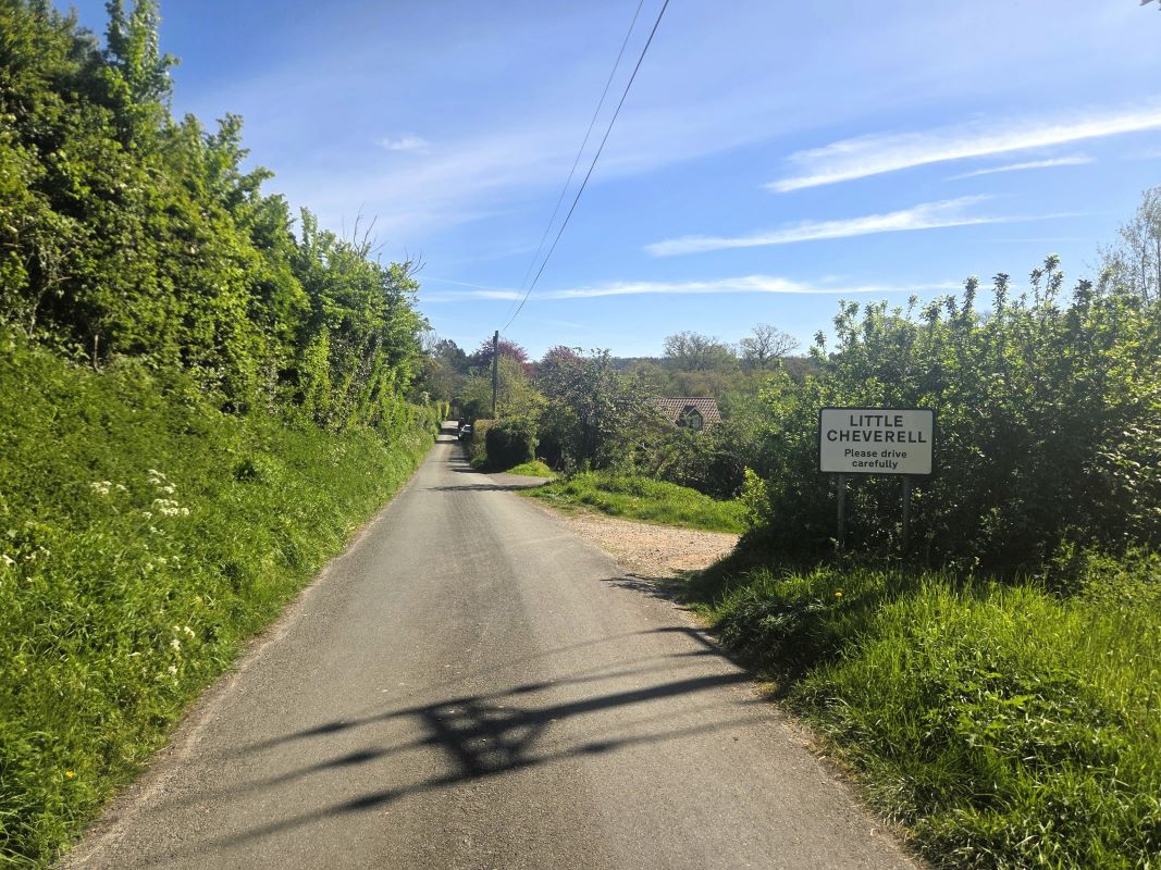 Low Road, Devizes, Little Cheverell, SN10 4JZ
