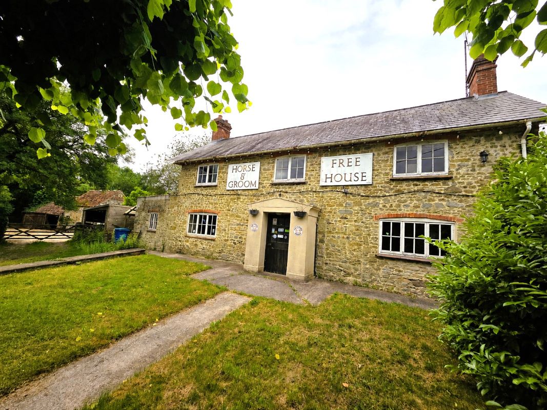 East Woodlands Road, Frome, East Woodlands, BA11 5LY