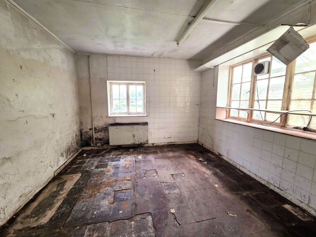 East Woodlands Road, Frome, East Woodlands, BA11 5LY