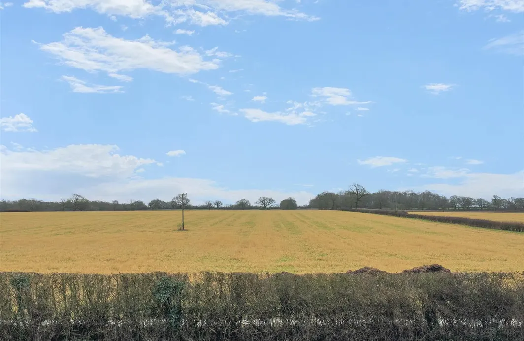 Barton Way